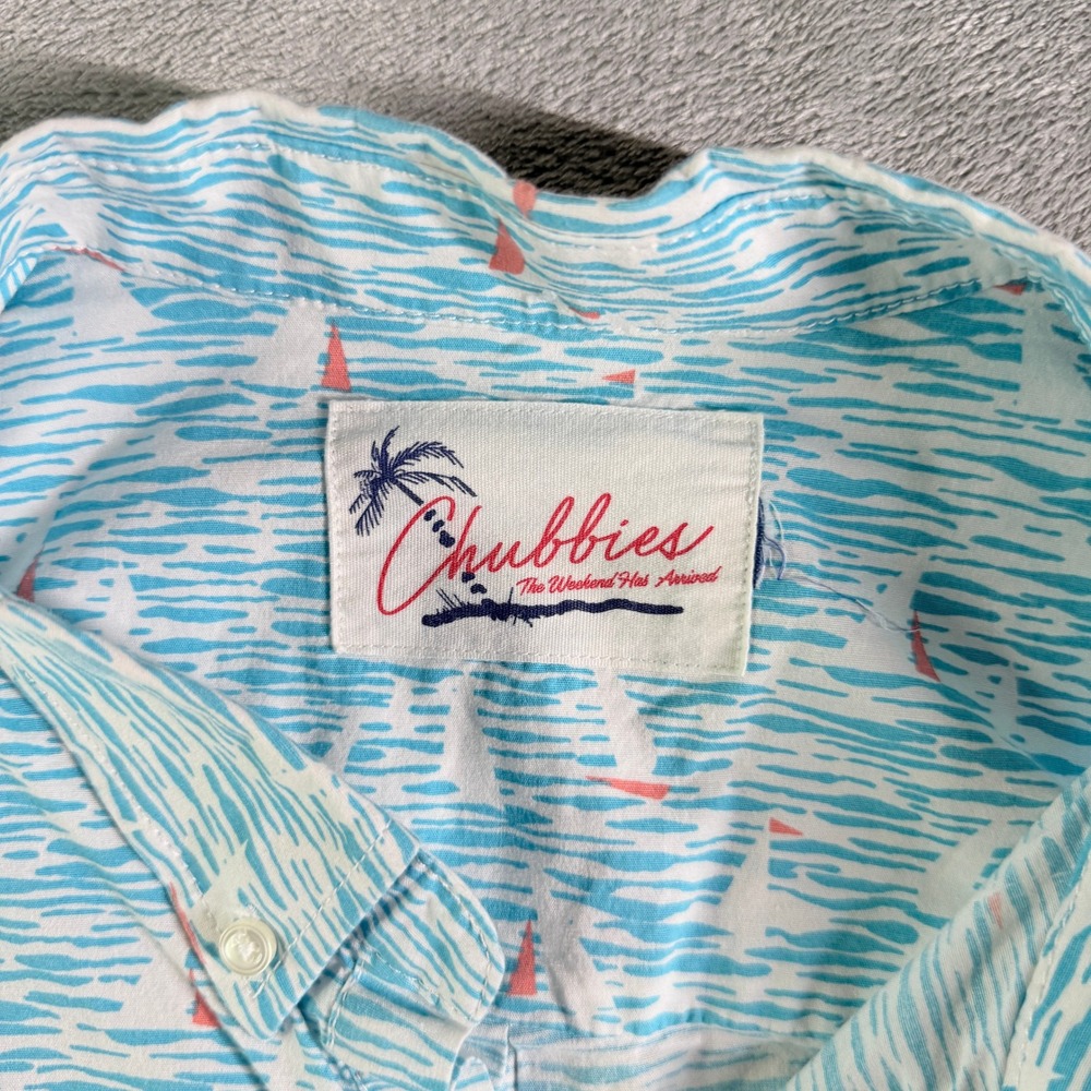 Chubbies Short Sleeve Button Up Shirt Sailboat Wave Print Mens Large (read) - Picture 4 of 10